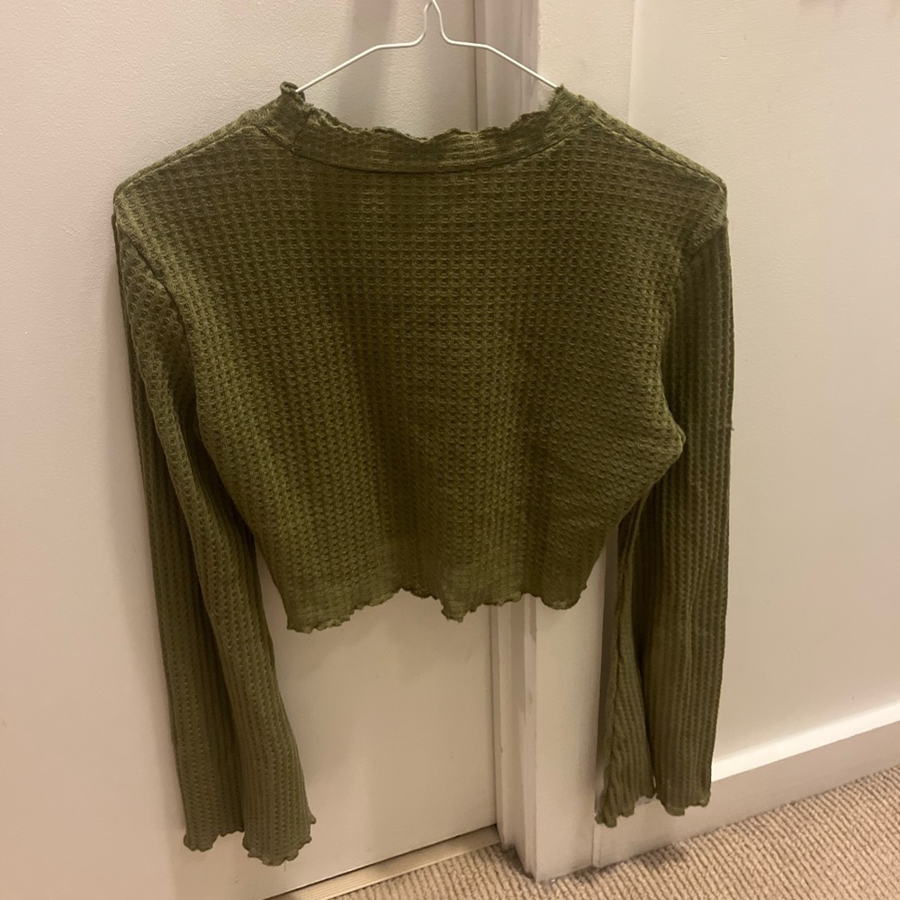 Cropped mock tee